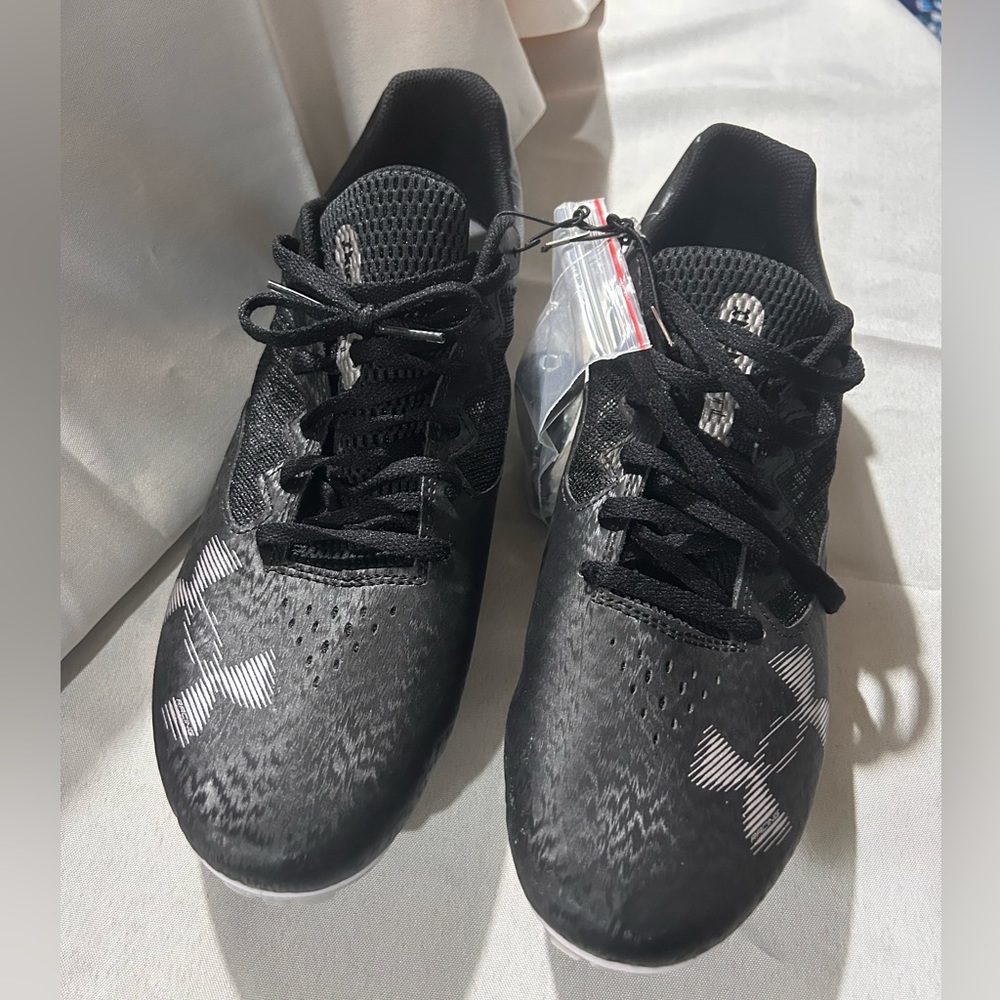Under Armour Racing black 12M 13.5W